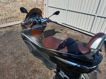 Piaggio X10 125i ABS ASR CZ doklady v ceně - 19