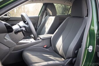 Peugeot 308 1.2 PureTech, A/T8 - 19