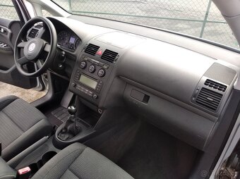 Volkswagen Touran 1,6-85kw - 19