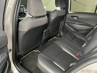 Toyota Corolla 1.8i Hybrid, r. 2020, 103t.km, výbava, servis - 19