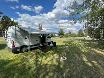 Obytná dodávka-Renault Master - 19