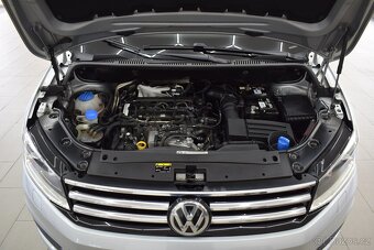 Volkswagen Caddy 2,0 TDi 110 kW,DSG,7-míst,NAV,DPH,XEN - 19