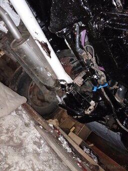 Mitsubishi Pajero 3.5 V6 - 19