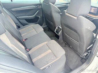 Škoda OCTAVIA IV SCOUT 2.0 TDi 4x4 MATRIX PANORAMA KAMERA - 19
