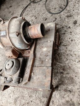 Staré zemědělské stroje - 19