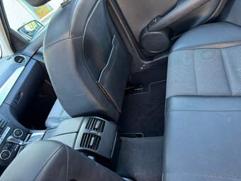 Mercedes-Benz C 250 CDI, 2011, 150kw, 204koní - 19