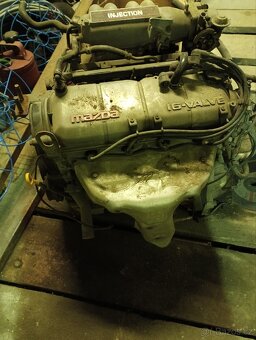 Mazda 323F mrkacka - 19