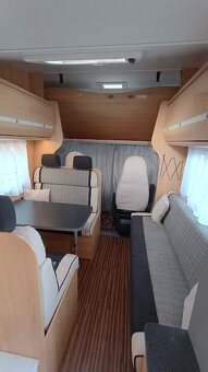 Fiat Ducato / Sunlight, alkovna pro 6 osob, tažné, markýza - 19