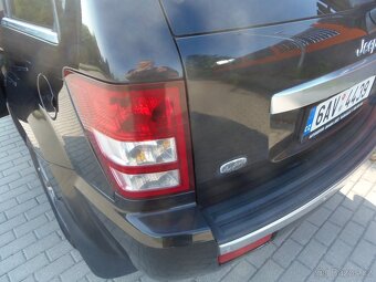 Jeep Grand Cherokee 3.0 CRD 4x4 automat - 19
