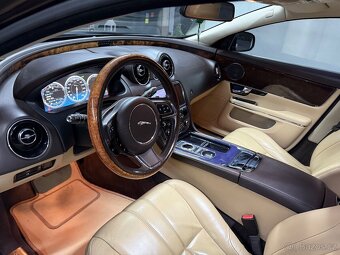 Jaguar XJ 3.0d V6 - 19