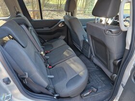 Pathfinder 2.5 dCi 140 kW, 7 míst - 19