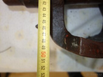 Veliký kovářský svěrák, svěrka - 19