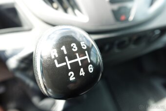 FORD TRANSIT 7MÍST DVOJKABINA VALNÍK 2.0TDCI KLIMA - 19