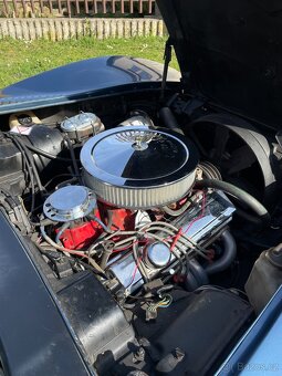 Prodám Chevrolet Corvette C3 Stingray 1975 - 19