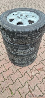 Alu kola Hyundai Tucson 5x114,3 6,5x16 ET41 235/60r16 letní - 19