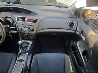Honda Civic Tourer 1.8i-VTEC nové ČR-1.majitel - 19