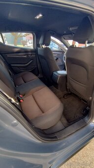 Mazda 3 2.0 Skyactiv G122 Plus, DPH - 19
