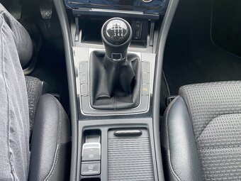 Volkswagen Golf, 1.4 TSI 92kW-1xMAJ.-XENON-NAVI-HIGHLINE - 19