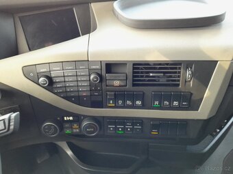 Volvo FH 460 LowDeck, ev.č. 26020 - 19