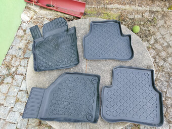 Díly Passat B6 - 19