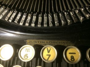 Starožitný psací stroj Oliver, Olympia, ... - 19