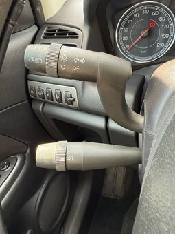 Fiat Croma  1.9 JTD 88kW - 19