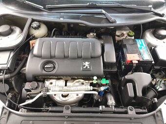 Peugeot 206 QUIKSILVER 1.4i 65kW  2005 naj.100tis. NOVÁ STK - 19