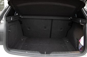 BMW Rad 1 118d A/T, 110kW, A8 - 19