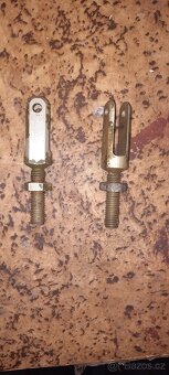 Letecky spojovací material - 19