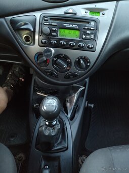 Ford focus 1.8 tdci 2003 hatchback - 19