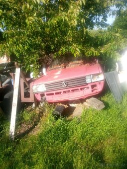 Vw  Passat 2 generace sinchro 4×4 rv. 87.  1.8 benzín - 19
