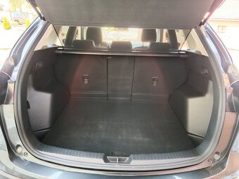 Mazda CX-5 2,0i 118Kw 4x4 r.v.10/2016 najeto 103000Km - 19