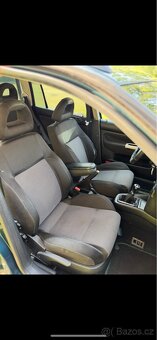 Volkswagen Bora Variant 2.3 V5 125kw AQN Highline - 19
