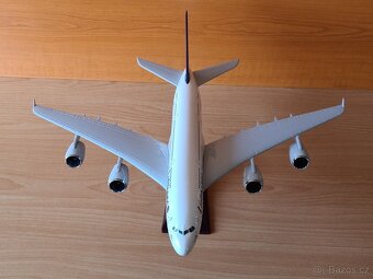 Airbus A380 LUFTHANSA velký model - 19