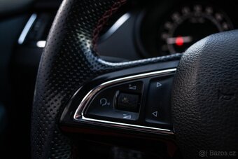 Škoda Octavia 2.0 TDI CR DPF RS DSG - 19