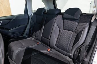 Subaru Forester 2.0i-S e-Boxer MHEV Style Lineartronic - 19