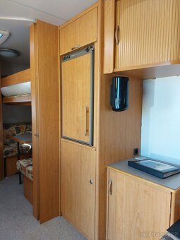 Prodám karavan Knaus 500TK, r.v.1999 + palandy + předstan. - 19
