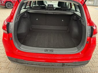 Hyundai i30 WG 1.5DPi 81kW "REZERVACE" - 19