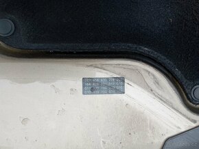 MERCEDES BENZ GL X164 KAPOTA PĚKNÁ BEZ REZU KOMPLETNÍ - 19