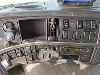 Prodám nákladní automobil VOLVO FMX 500 8X4 E5 sklápěč S3 - 19
