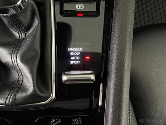 Jeep Compass S 4xe 1.3T 240k,4X4,KeyLess - 19