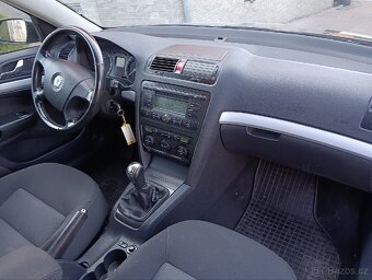 Škoda Octavia combi 2.0 tdi,rok2008,org.km - 19