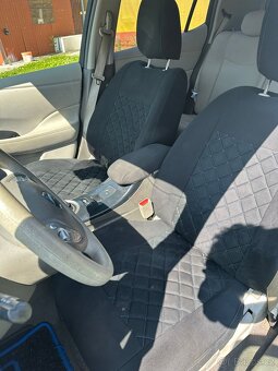 Nissan Leaf - 19