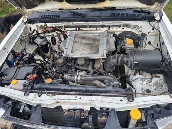 Nissan navara D22 double cap 2.5l - 19