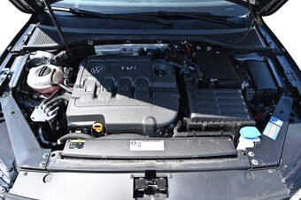 Volkswagen Passat 1.6TDI 88KW Comfortline 6/2015 - 19