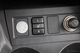 Toyota RAV4 2.2 D-4D - 19