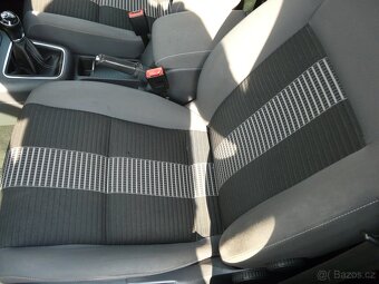 VW Golf PLUS 1.9 TDi-77kW, r.2009, Najeto: 186270km, TOP - 19