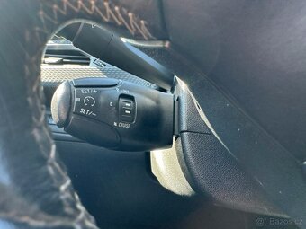 Peugeot 2008 1.2T 81kw AT Allure - 19