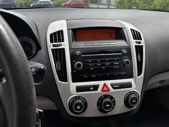 Kia Cee´d 1.4 80kW Klima ALU kola Nové v ČR - 19