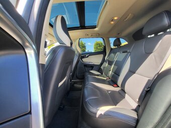VOLVO XC60 2012 3.0 T6 224kW AWD 4x4 R-DESIGN,PANORAMA,NAVI - 19